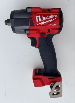 Shop Milwaukee M18 FUEL Gen-2 18V Lithium-Ion Brushless Cordless Mid Torque 1/2 in. Impact Wrench w/Friction Ring (Tool-Only)