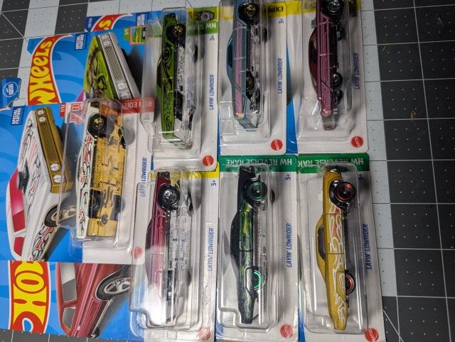 Layin Lowrider's Lot Of 7 Hot Wheels 