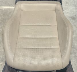 08-14 Mercedes C250 C300 C350 Coupe Front Left Driver Lower Seat Cushion Beige