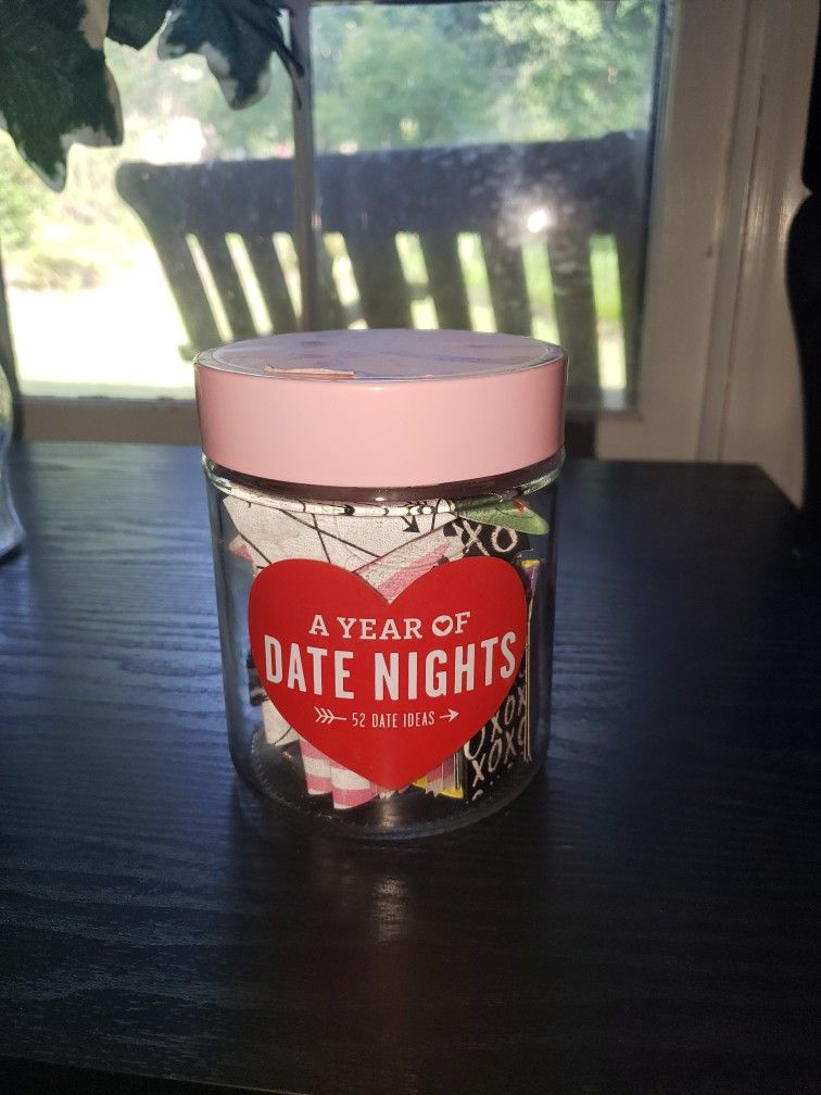 Hallmark A Year of Date Nights
(52 Ideas)