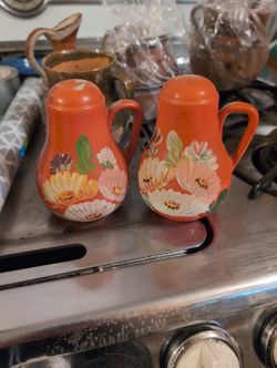 ANTIQUE Vintage Ransburg Pottery Orange Hand Painted Jug SALT & PEPPER Shakers