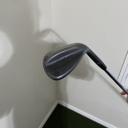 Right Handed Titleist Sm7 Black Raw 62 Degree Wedge 