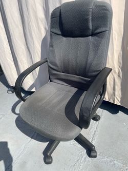 Adjustable Height Computer Chair In Good Condition $15 Firm On Price
