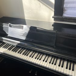 Wurlitzer Piano