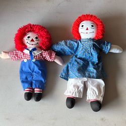 RAGGEDY ANN AND ANDY