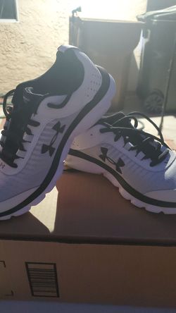 Under Armour 5.5 size