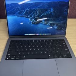 2021 Macbook Pro 14 inch (M1 Pro chip)
