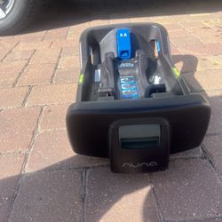 Nuna Pipa Car Seat Base 