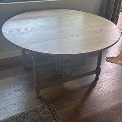 Farmhouse Table