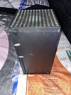 Xbox One Series X 1TB (read Description)