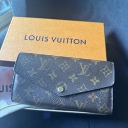 Authentic Louis Vuitton Wallet, LV Sarah Wallet, Leather, Red Leather