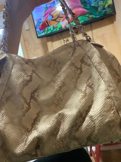 Womens clothes