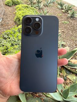 iPhone 15 Pro Max Unlocked
