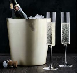 Two champagne flutes
