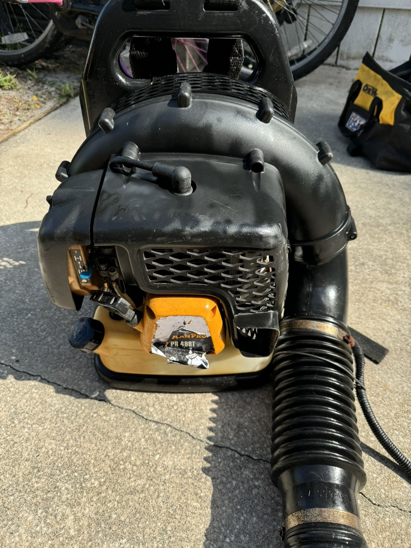 Máquina Soplar POULAND PRO 48BT