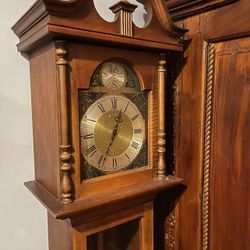 Vintage Grandfather Clock 