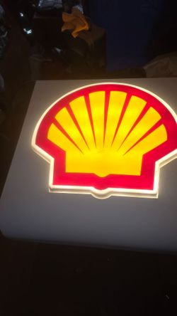 LETRERO Shell gas station
