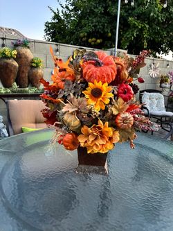 Fall floral arrangement