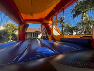 Bounce house Wet/Dry