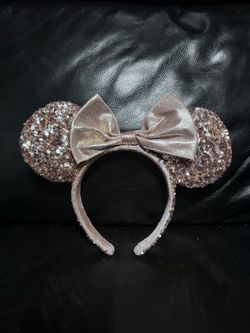 Disney Parks Minnie Mouse Rose Gold Sequin Ears Headband Collectible Minnie bow