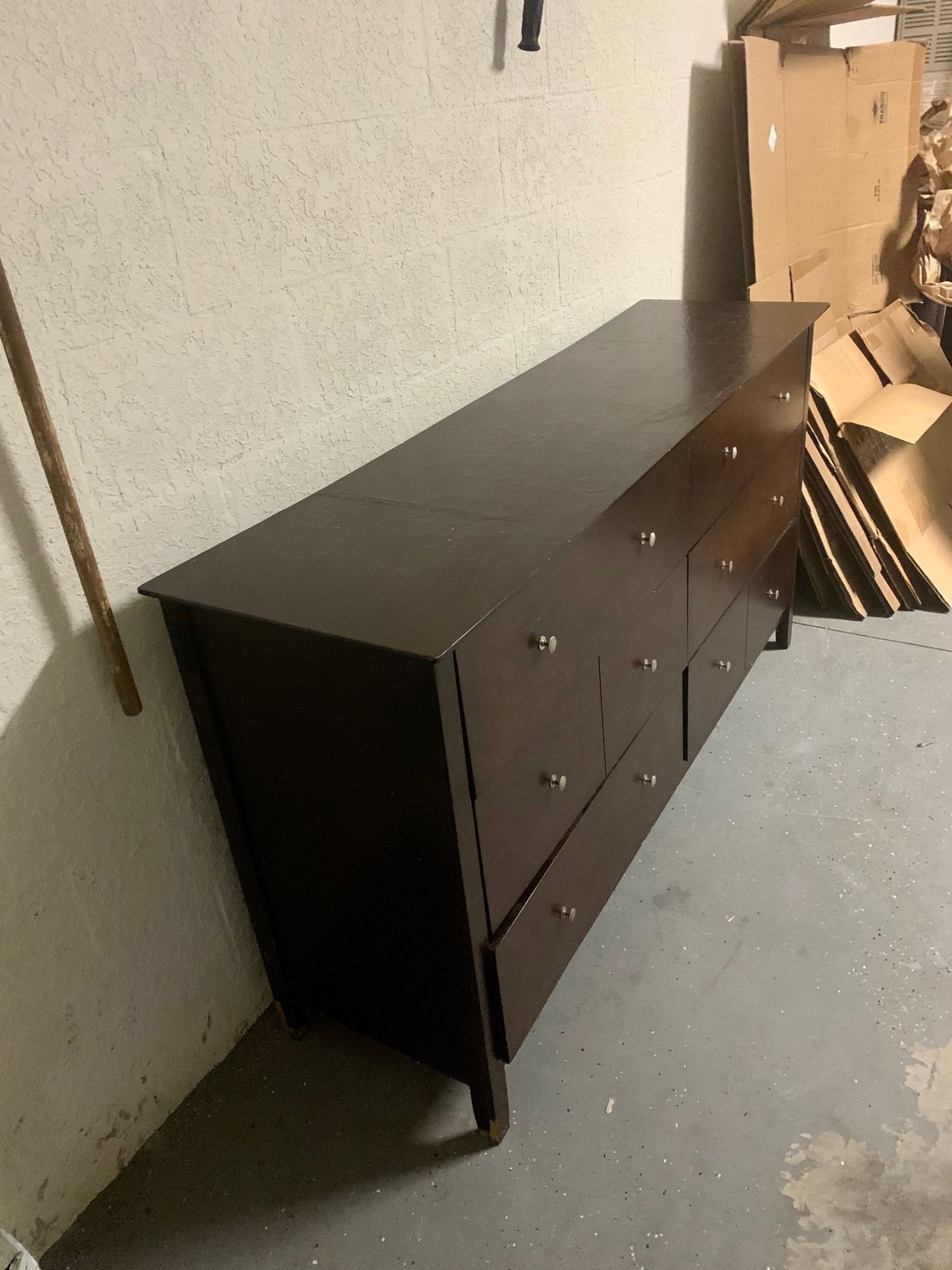 FREE DRESSER