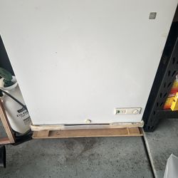 GE Top Chest Freezer 