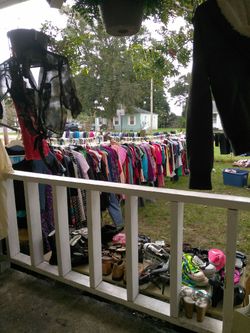 Clothing in great condition!! Bundle buy
