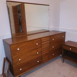 Kipp Stewart Mid Century Lowboy Dresser/Mirror And Nightstand 