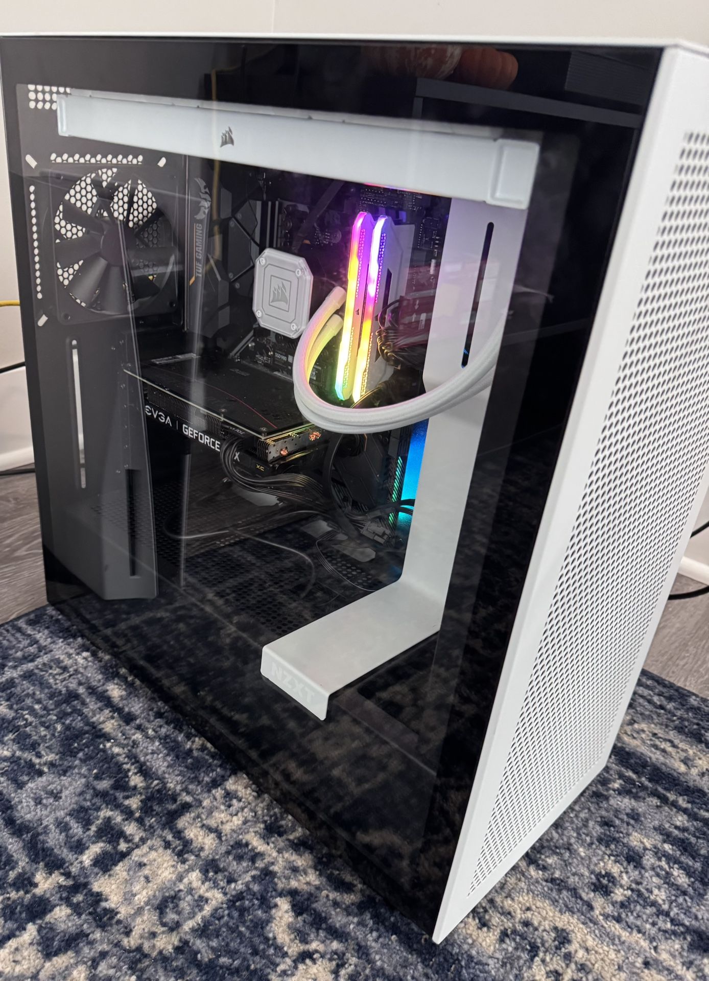 Gaming PC With Keyboard And Mouse Included