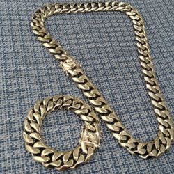 New 18k Yellow Gold Cuban Link Chain and Bracelet 18mm Thick 