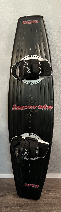 PROTOTYPE Hyperlite Wakeboard