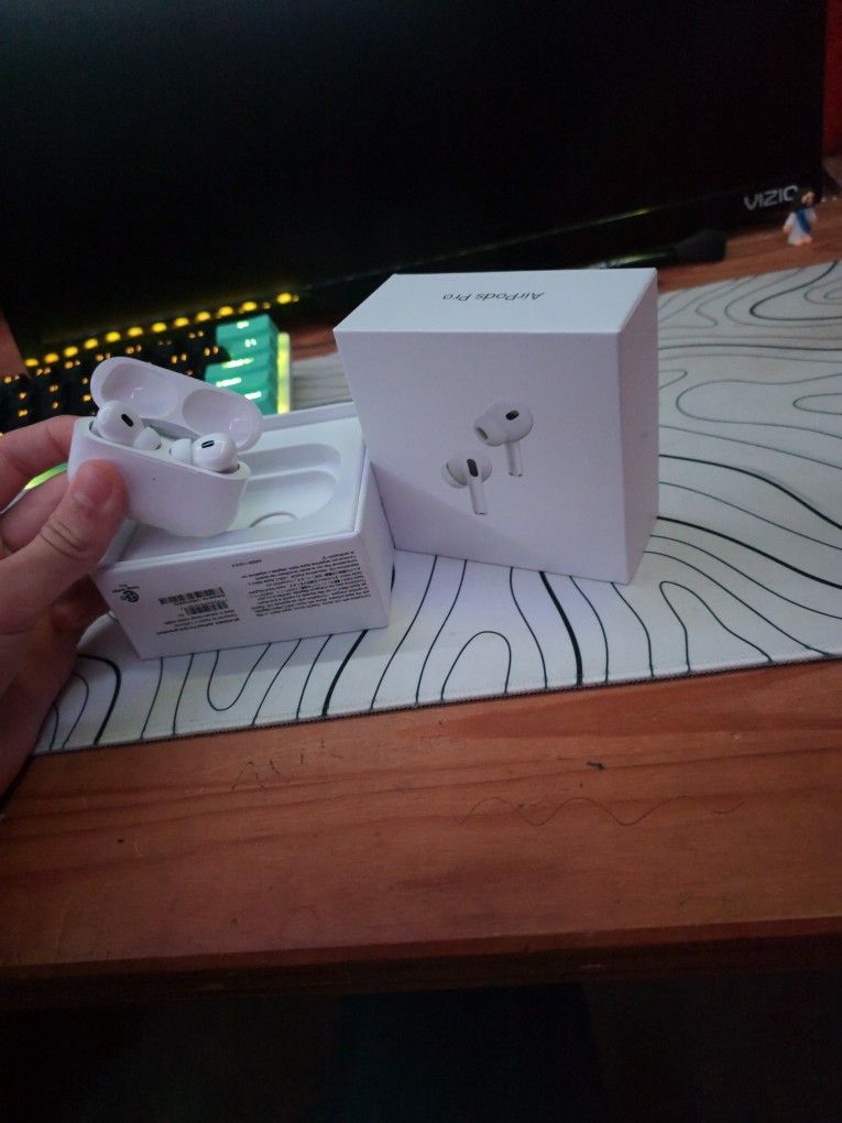 AirPod Pro 2s 