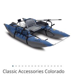 Classic Accessories Colorado XTS Pontoon Boat with Swivel Seat