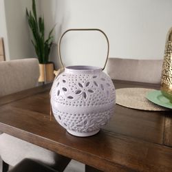 White Metal Candle Tealight Globe Holder