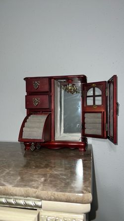 Jewelry Box