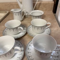 4 Serving Tea Set Porcelain Fine China 