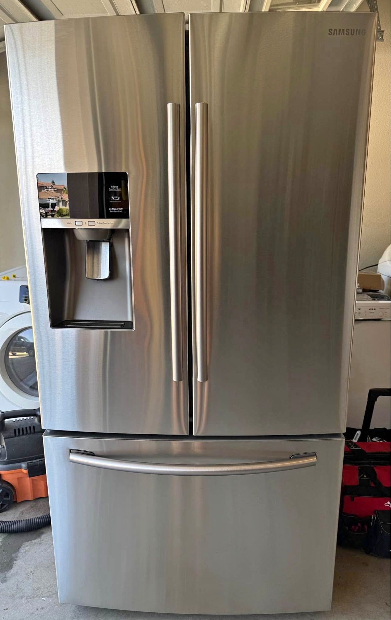 Refrigerator