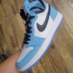 UNC Jordan 1