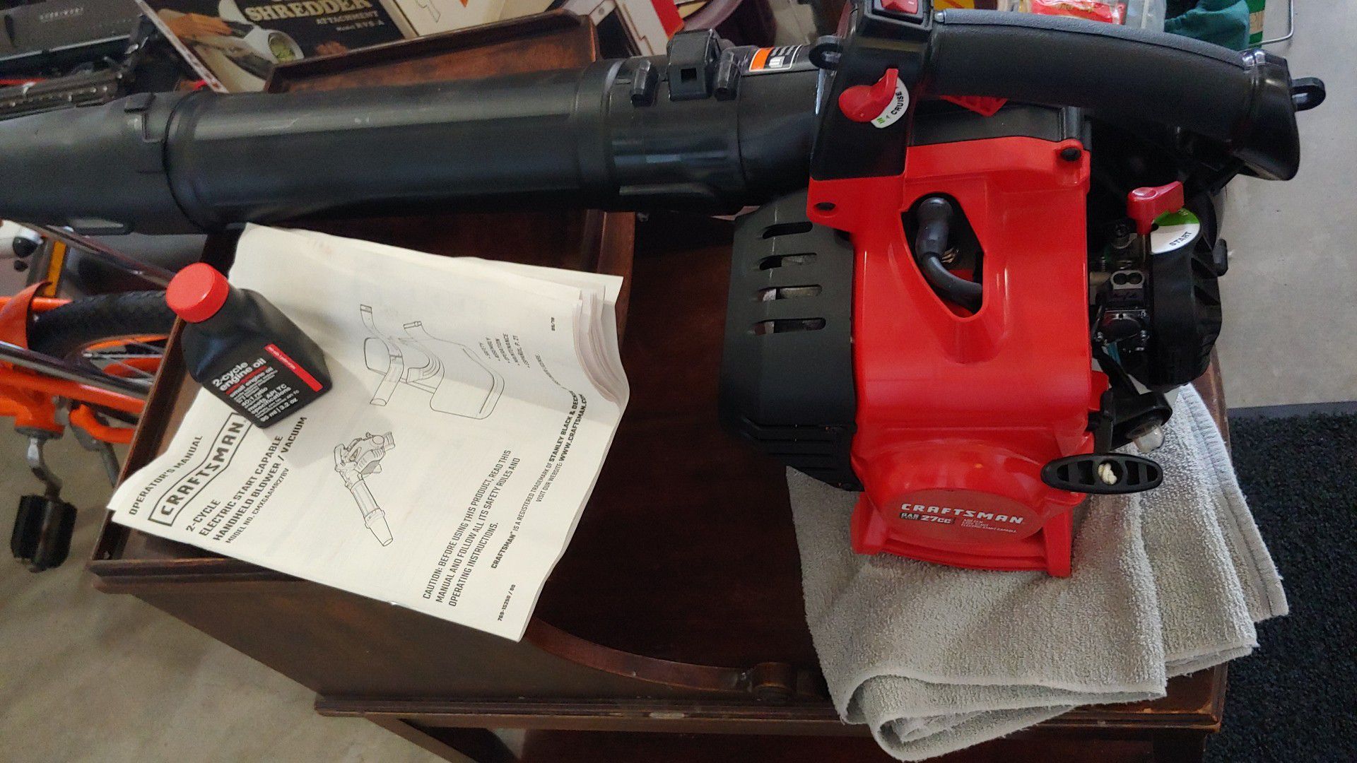Craftsman 27cc 2 cycle leaf blower new never used