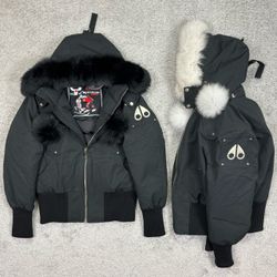 Moose knuckles