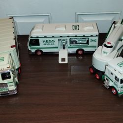 HESS COLLECTABLE VEHICLES 