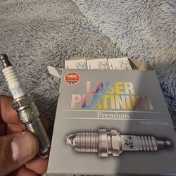 NGK 97408 LZTR6AP11EG Laser Platinum Spark Plug