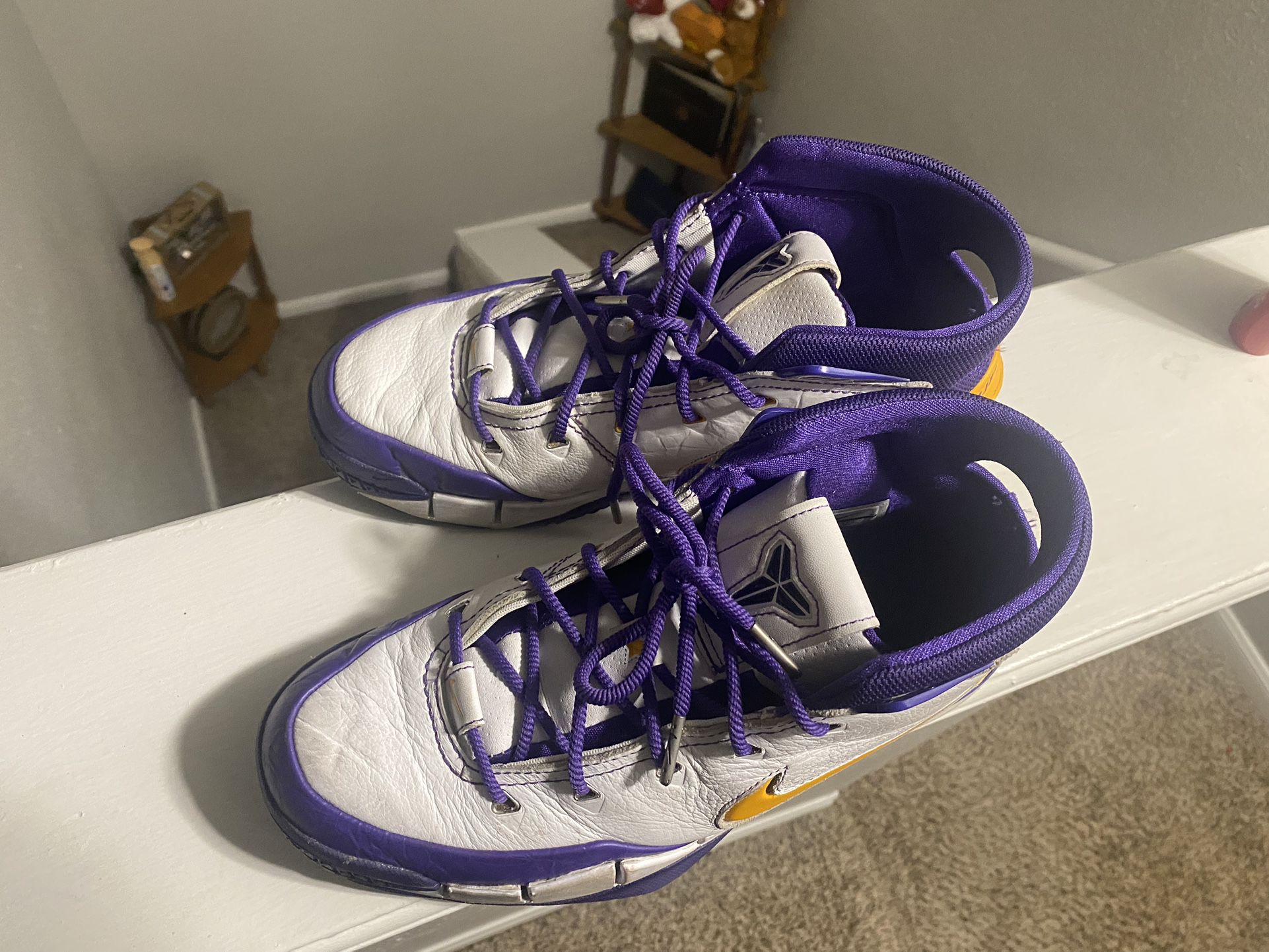 Kobe Basketball Shoes 