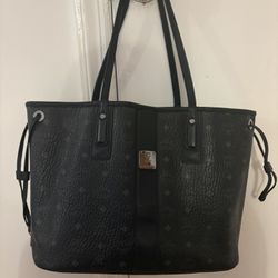 MCM Medium Tote Bag 