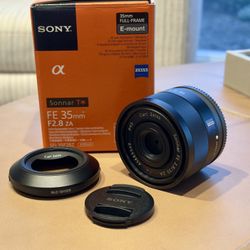Sony Zeiss Sonnar T* FE 35mm f/2.8 ZA Lens (Like New!)