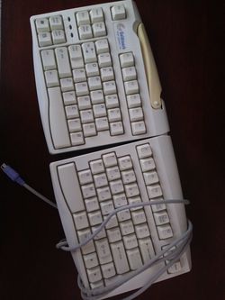 Goldtouch keyboard