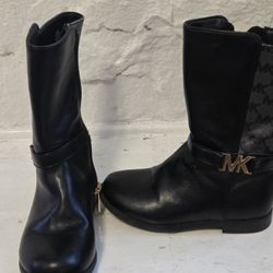 Mk Y10 Boots