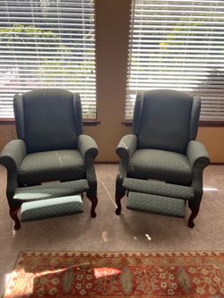Recliners set of two