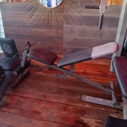 Same Abdominal Bench But Can Turn Into Weight Bench