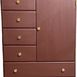 Hutch / Cabinet / Cupboard / Drawers